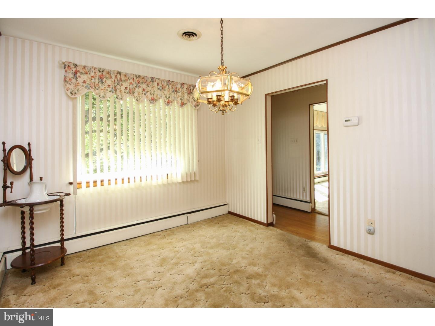 102 Yale Road Voorhees, NJ 08043 - Photo 11 of 25 Dining Room
