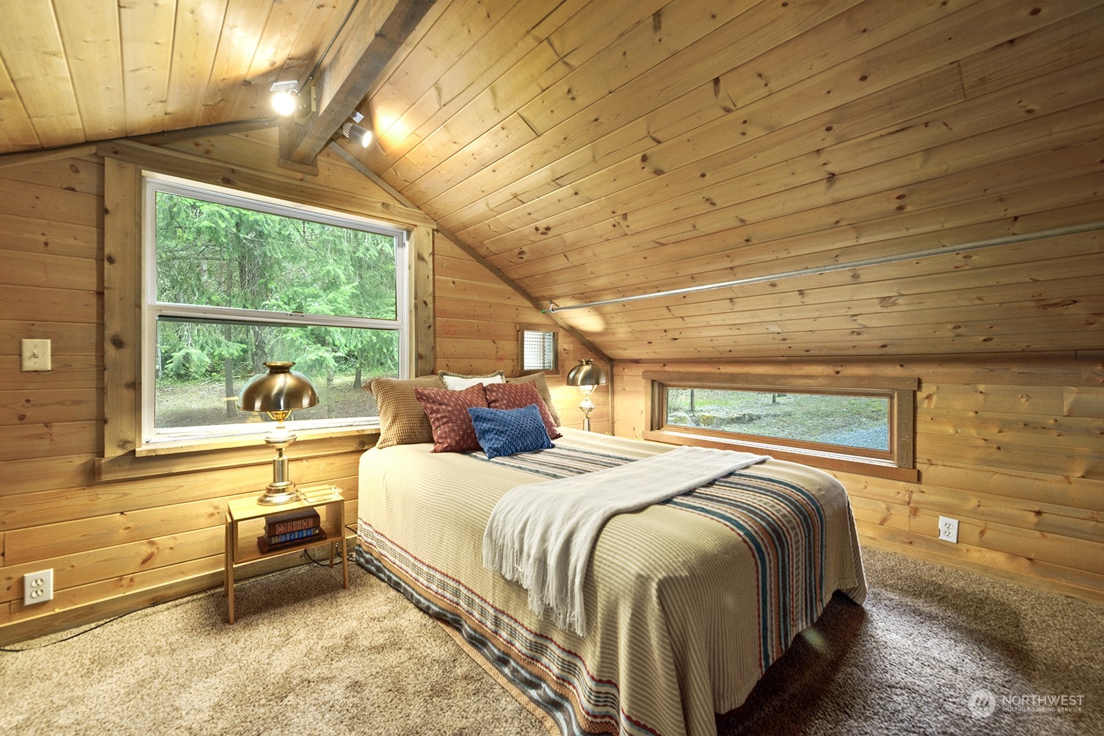 11801 Southwest Bank Road Vashon, WA 98070 - Photo 16 of 40