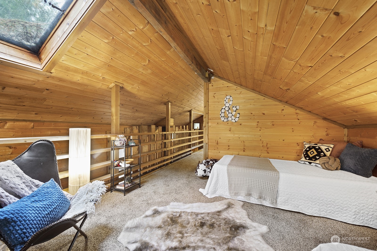 11801 Southwest Bank Road Vashon, WA 98070 - Photo 17 of 40