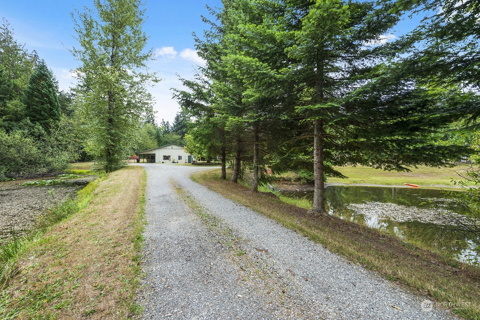 11801 Southwest Bank Road Vashon, WA 98070 - Photo 23 of 40