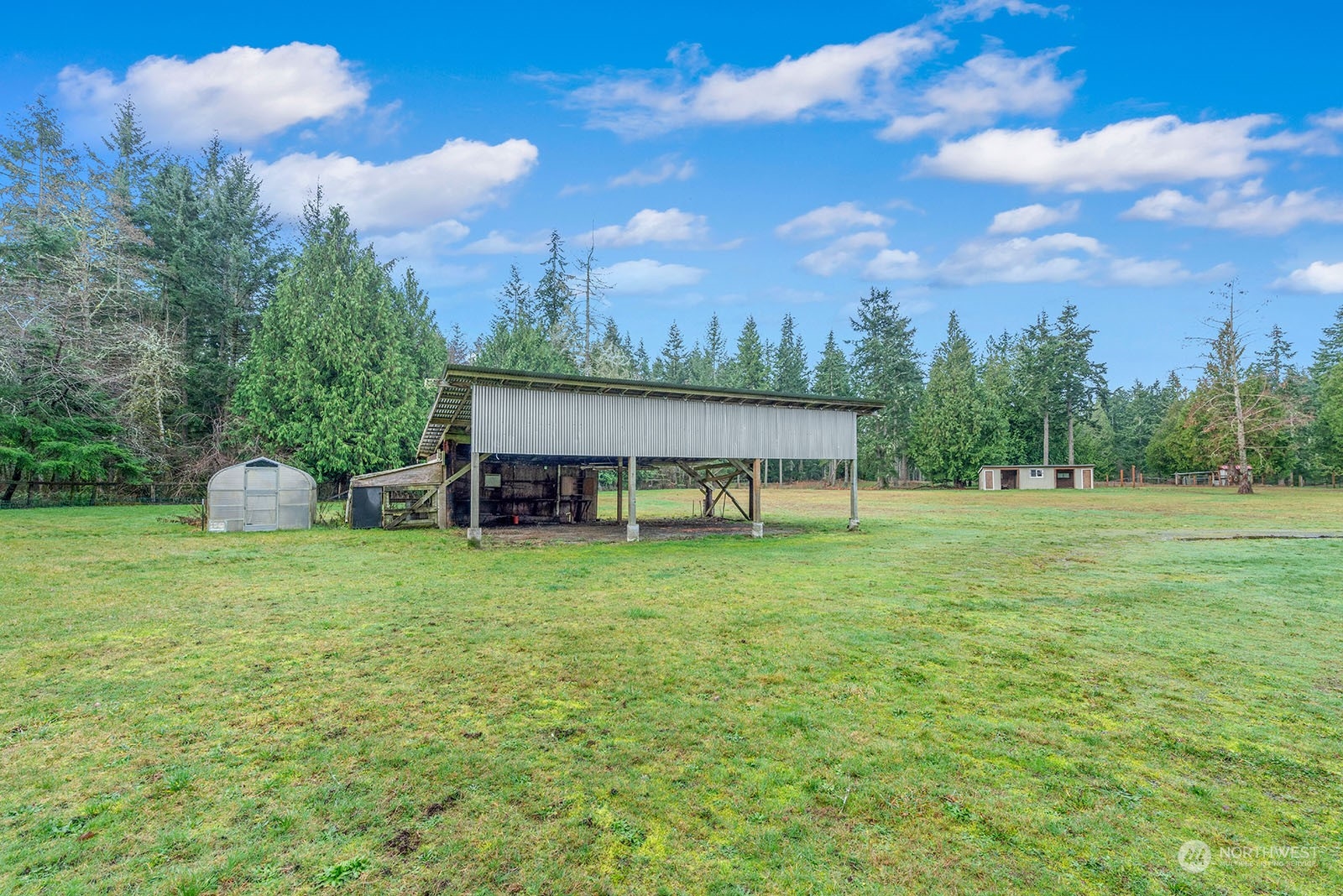 11801 Southwest Bank Road Vashon, WA 98070 - Photo 26 of 40