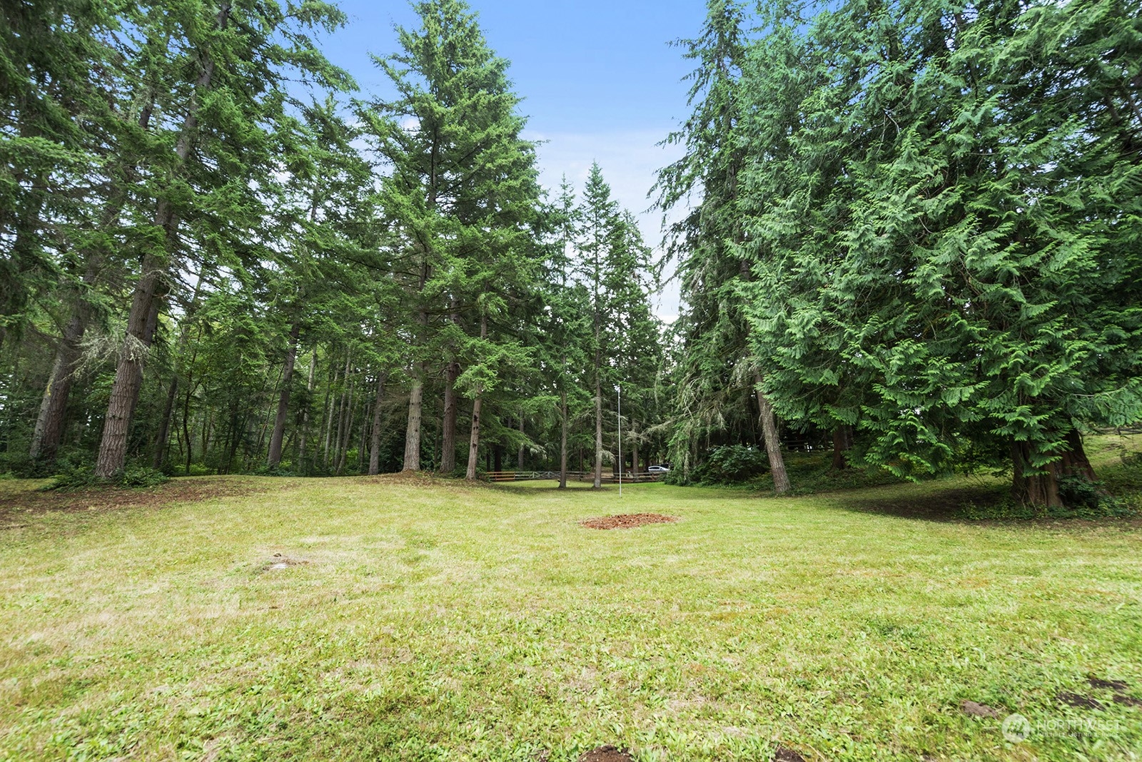 11801 Southwest Bank Road Vashon, WA 98070 - Photo 32 of 40