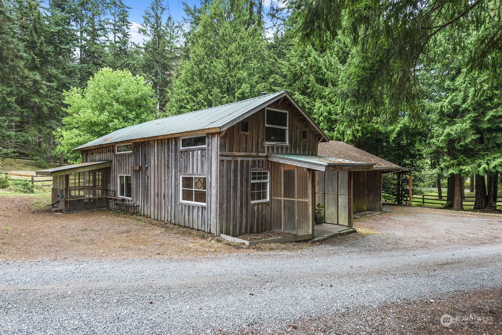 11801 Southwest Bank Road Vashon, WA 98070 - Photo 36 of 40