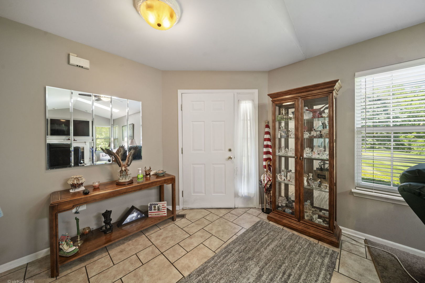 620 Chelsea Court Elgin, IL 60123 - Photo 8 of 22