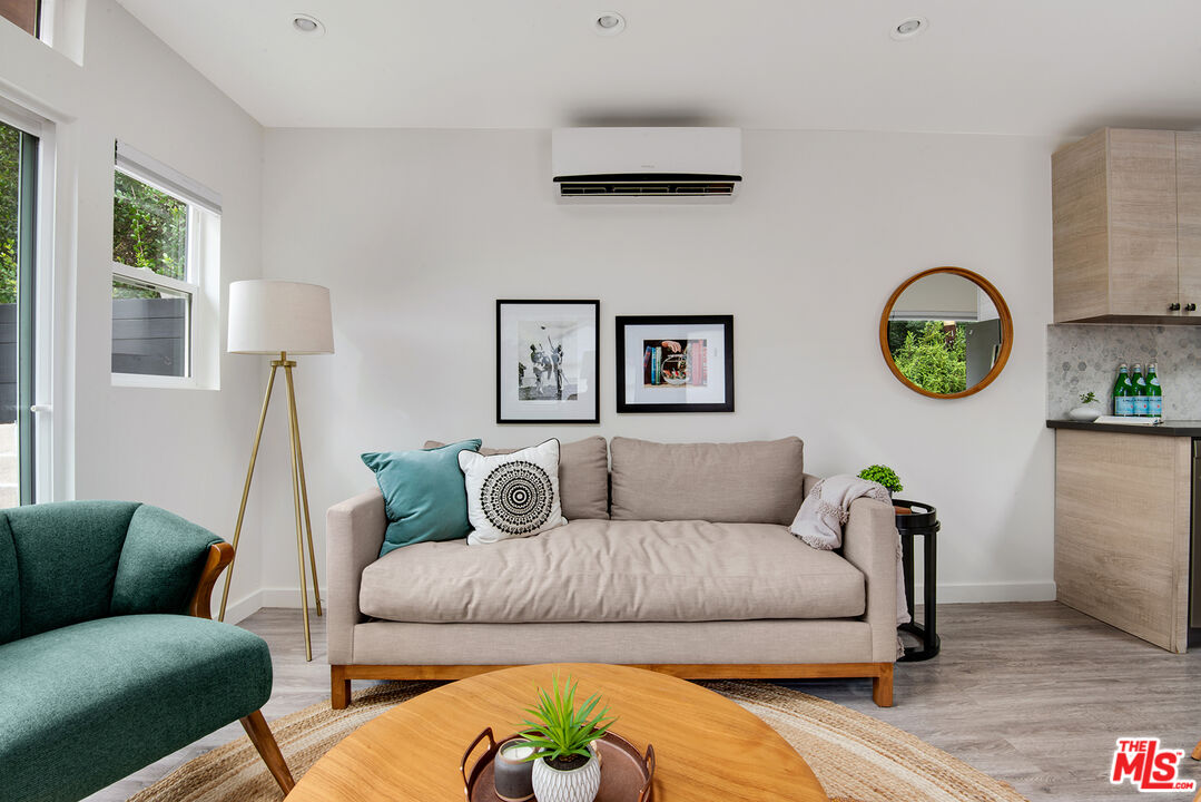 767 Museum Drive Los Angeles, CA 90065 - Photo 13 of 43