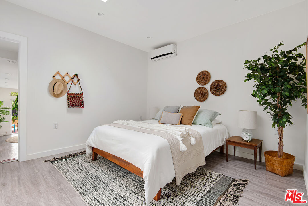 767 Museum Drive Los Angeles, CA 90065 - Photo 26 of 43