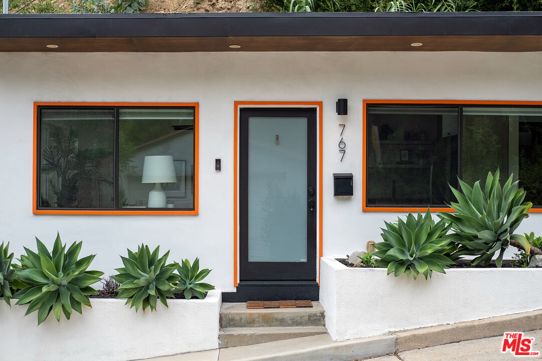 767 Museum Drive Los Angeles, CA 90065 - Photo 41 of 43