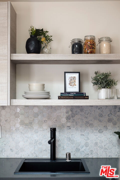 767 Museum Drive Los Angeles, CA 90065 - Photo 7 of 43