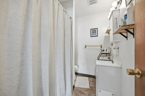 $415,000 | 431 4th Avenue East, West Fargo, ND 58078