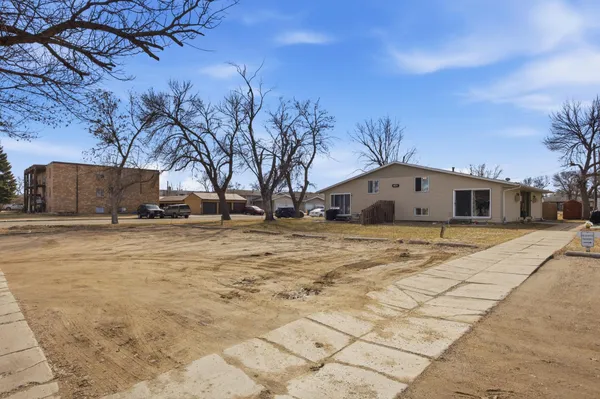 $415,000 | 431 4th Avenue East, West Fargo, ND 58078