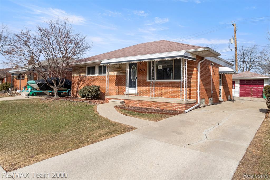19431 Stephens Eastpointe, MI 48021 - Photo 4 of 46 Gallery Image 4