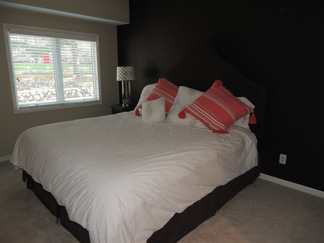 8029 East Shore Road Traverse City, MI 49686 - Photo 14 of 60 1830615-13.JPG