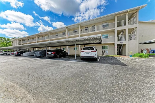 $169,900 | 3983 Maceachen Boulevard, Unit 434, Sarasota, FL 34233