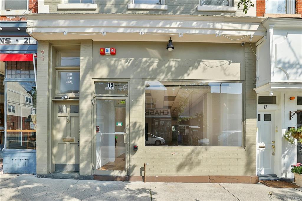 19 West Broadway, Unit 3W Nyack, NY 10960 - Photo 15 of 18