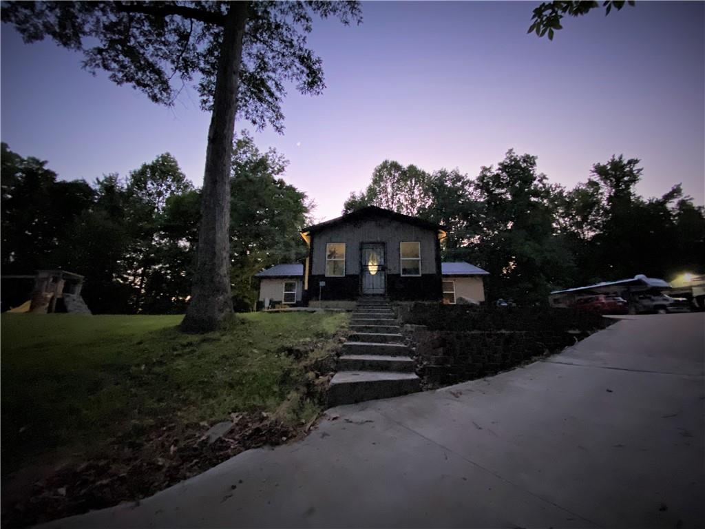 541 East Booe Road Austin, IN 47102 - Photo 1 of 18 Gallery Image 1