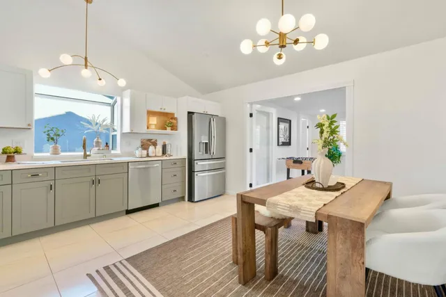 $1,249,000 | 32490 Lake Temescal Lane, Fremont, CA 94555