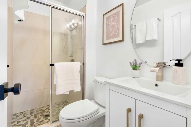 $1,249,000 | 32490 Lake Temescal Lane, Fremont, CA 94555