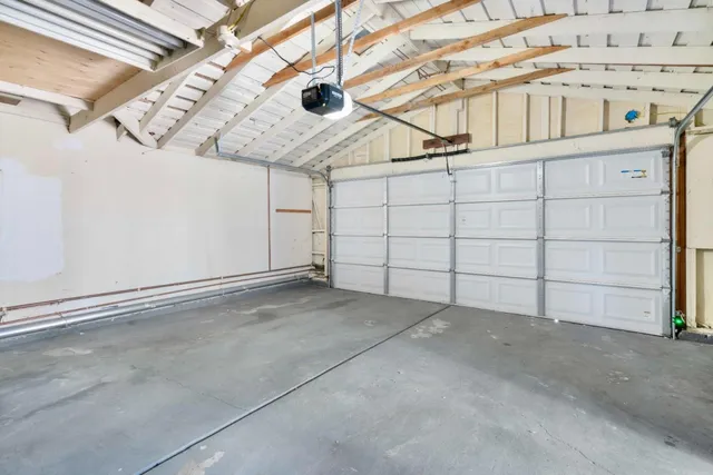 $1,249,000 | 32490 Lake Temescal Lane, Fremont, CA 94555