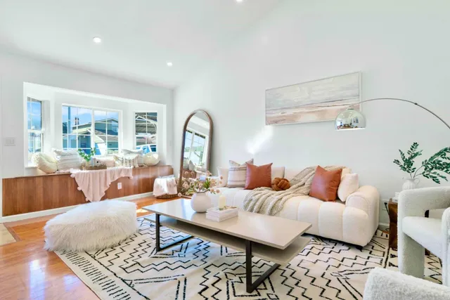 $1,249,000 | 32490 Lake Temescal Lane, Fremont, CA 94555