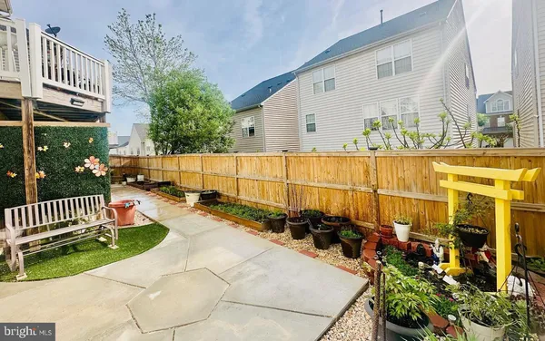 $4,900 | 9577 5th Place, Lorton, VA 22079