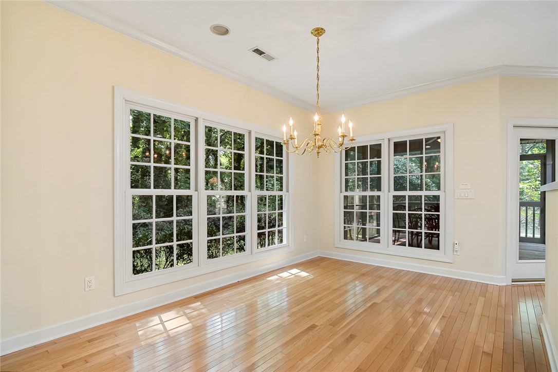 600 Downs Loop Clemson, SC 29631 - Photo 14 of 42 Dining Area