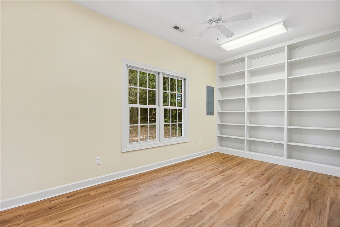 600 Downs Loop Clemson, SC 29631 - Photo 29 of 42 Studio