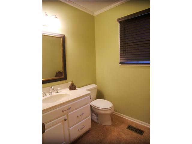 253 Weydon Road Columbus, OH 43085 - Photo 12 of 25