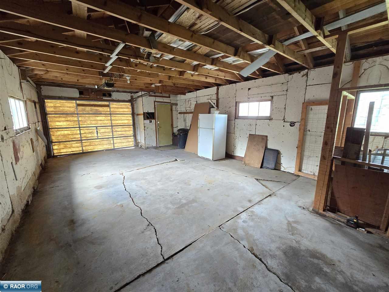 520 6th Street Southwest Chisholm, MN 55719 - Photo 22 of 23