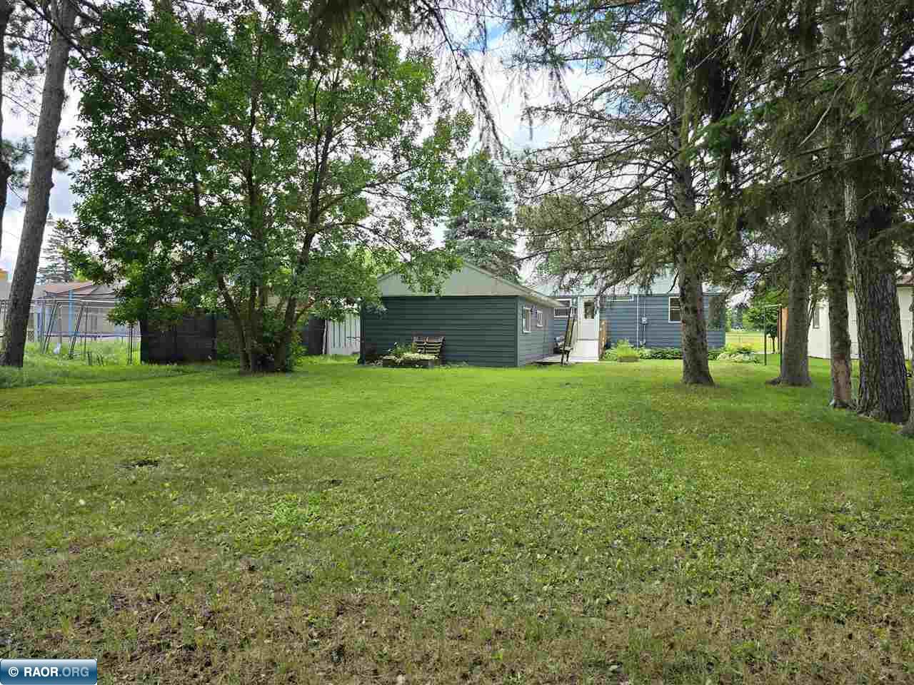 520 6th Street Southwest Chisholm, MN 55719 - Photo 5 of 23
