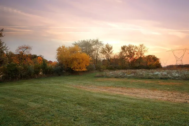 $97,500 | 3719 167th Avenue, Lowell, IN 46356