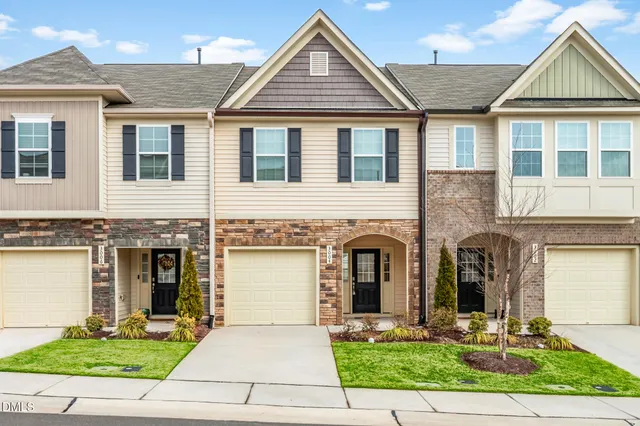 $320,000 | 3004 Cypress Lagoon Court, Durham, NC 27703