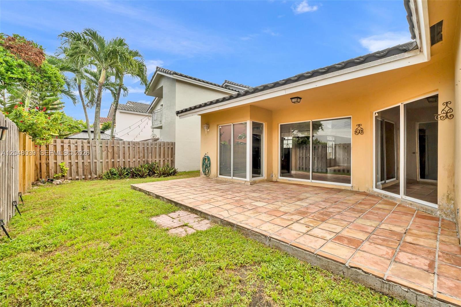 4916 Southwest 154th Avenue Miami, FL 33185 - Photo 35 of 53