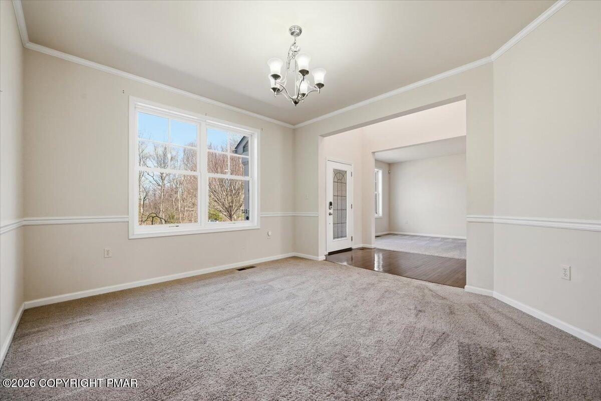 241 Dryden Road Stroudsburg, PA 18360 - Photo 28 of 101 Dining Room