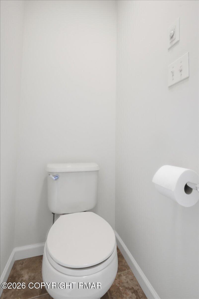 241 Dryden Road Stroudsburg, PA 18360 - Photo 54 of 101 Primary Bath/Separate Toilet