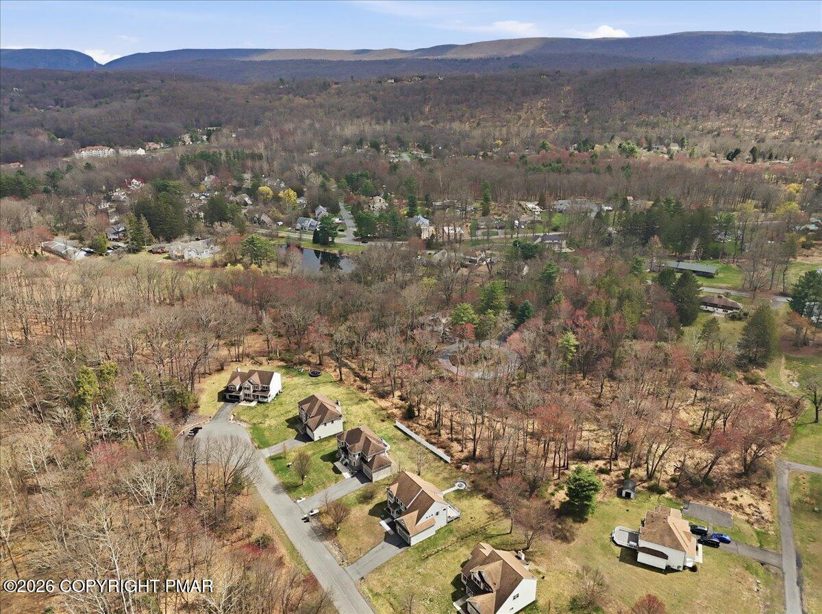 241 Dryden Road Stroudsburg, PA 18360 - Photo 88 of 101 Aerial Cul-de-sac