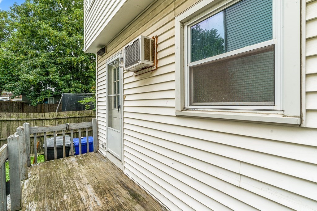 23 Heard Street, Unit 23 Chelsea, MA 02150 - Photo 23 of 27 a balcony view with a seating space