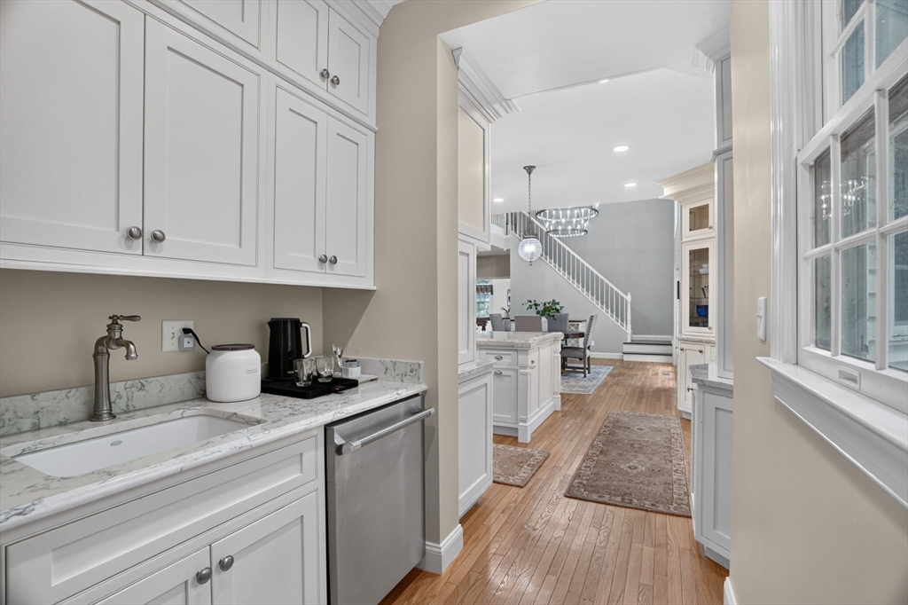 1 Greenwood Road Hopkinton, MA 01748 - Photo 12 of 41 Gallery Image 12