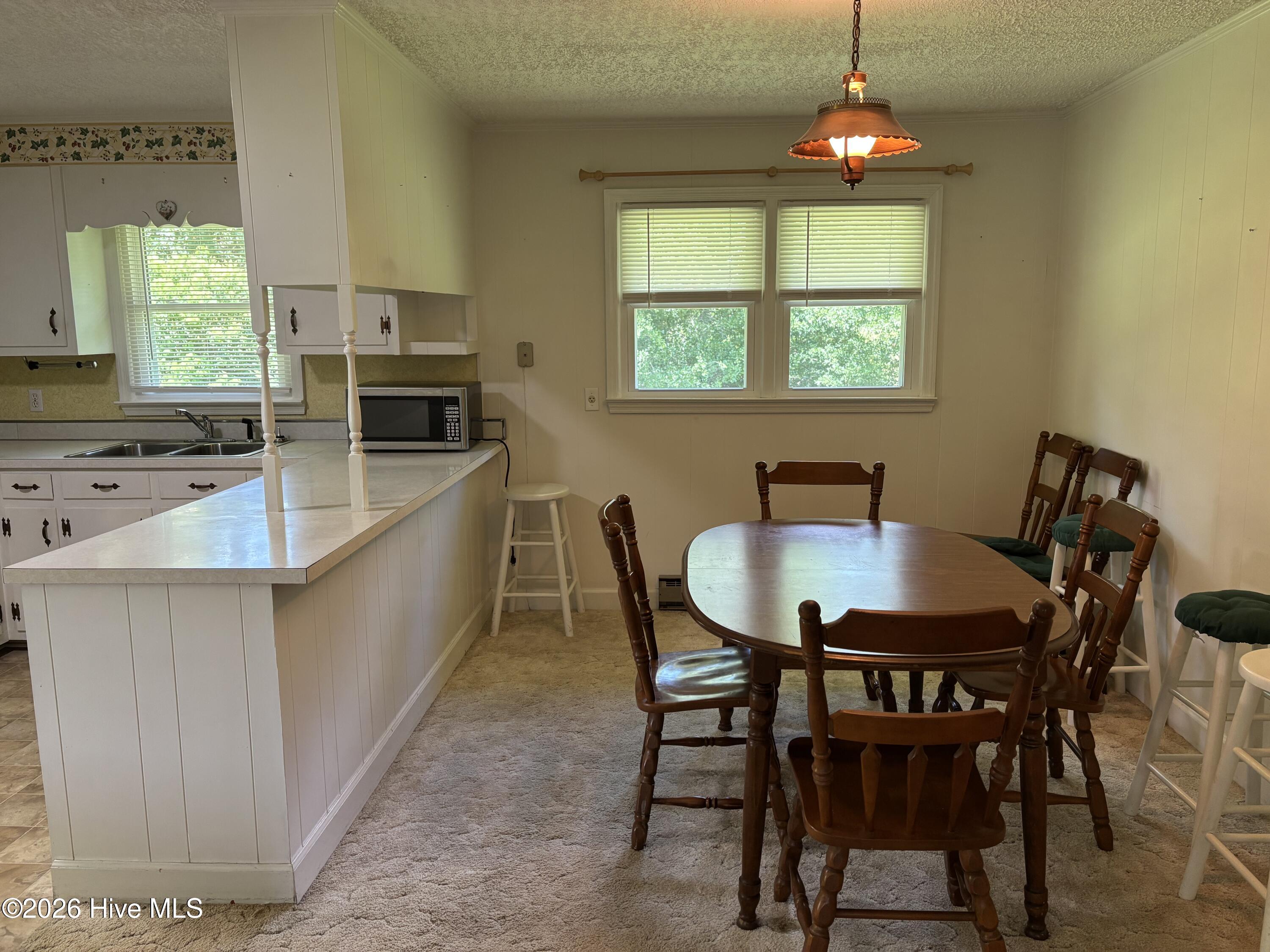 312 Neuse Cliff Road New Bern, NC 28560 - Photo 8 of 56 Dining area