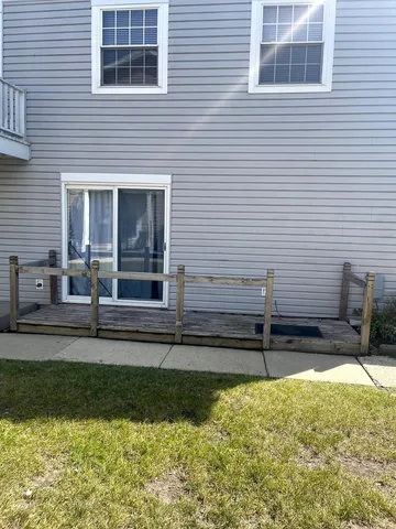 $2,050 | 674 Cleo Court, Unit 674, Wheeling, IL 60090