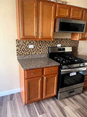 $2,050 | 674 Cleo Court, Unit 674, Wheeling, IL 60090