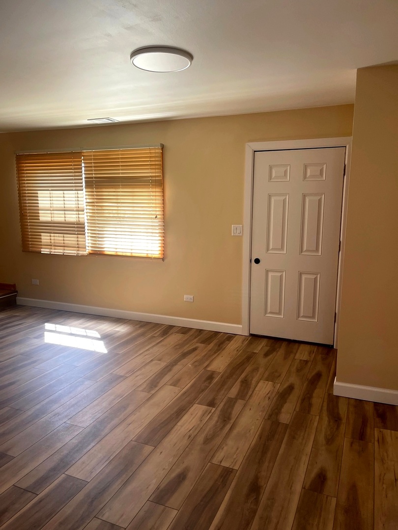 674 Cleo Court, Unit 674 Wheeling, IL 60090 - Photo 7 of 19