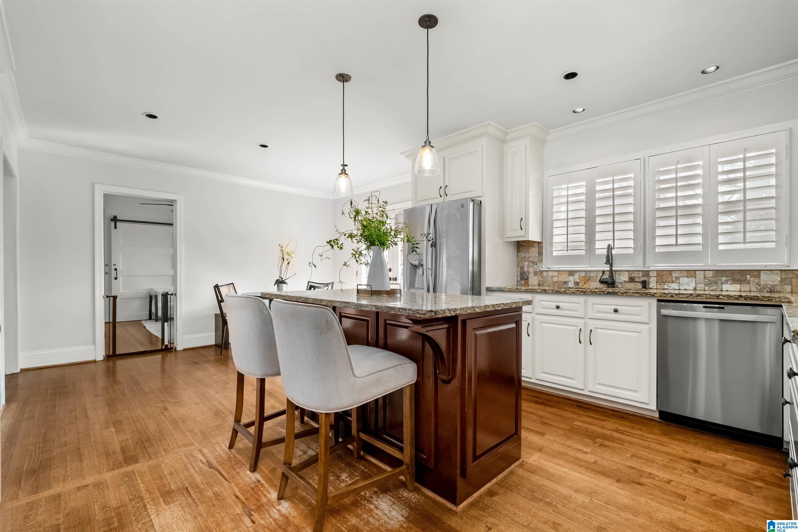 2413 Shades Crest Road Birmingham, AL 35216 - Photo 20 of 53 Gallery Image 20