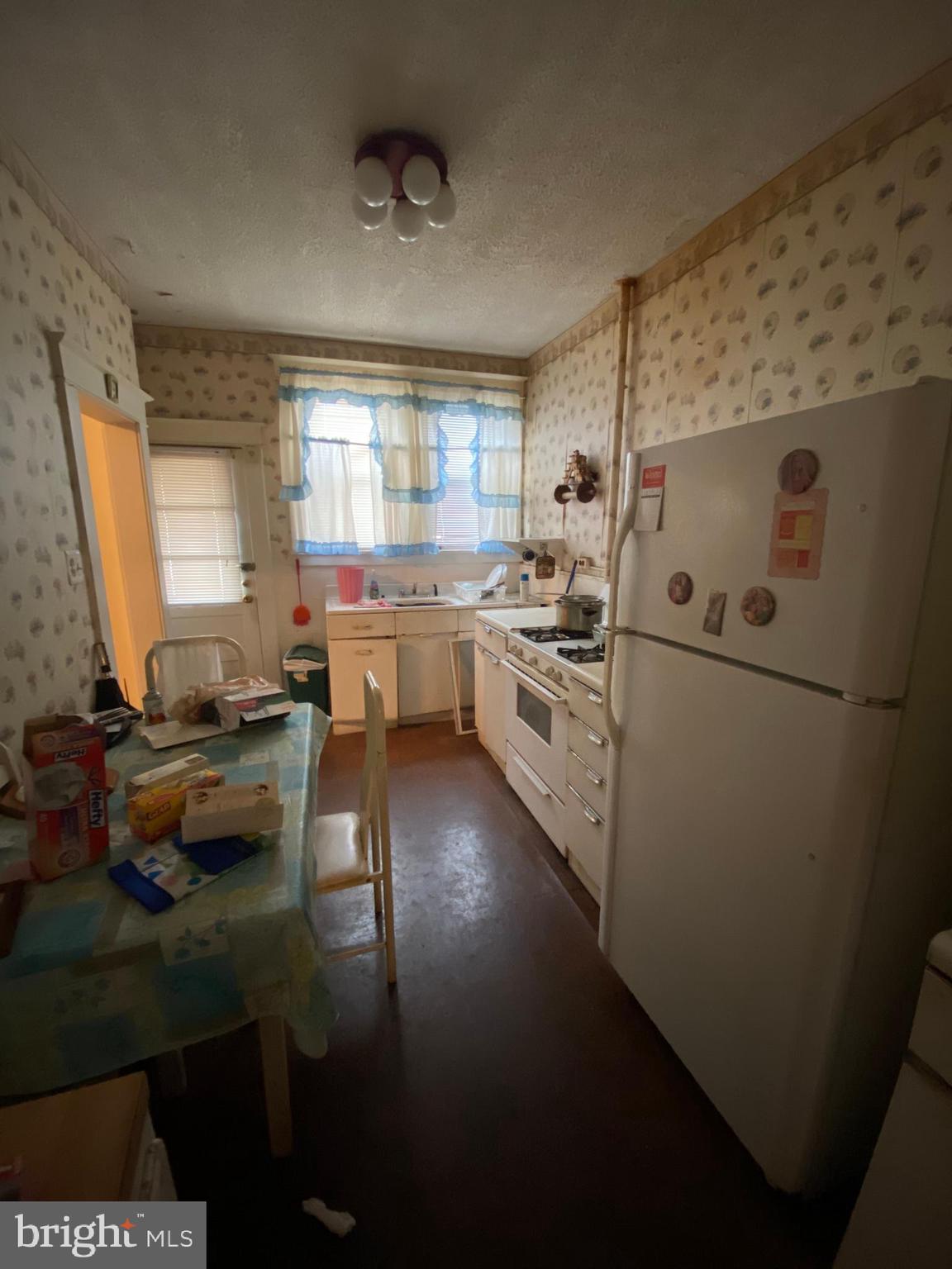 4632 Belair Road Baltimore, MD 21206 - Photo 3 of 8