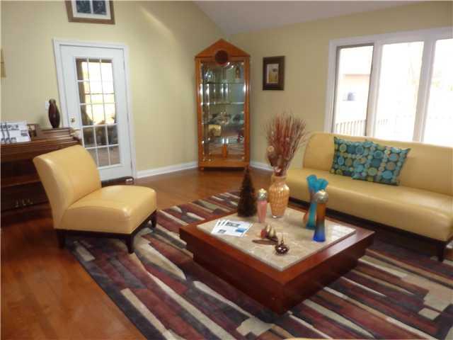 10120 Brooks School Road Fishers, IN 46037 - Photo 4 of 22 Gallery Image 4
