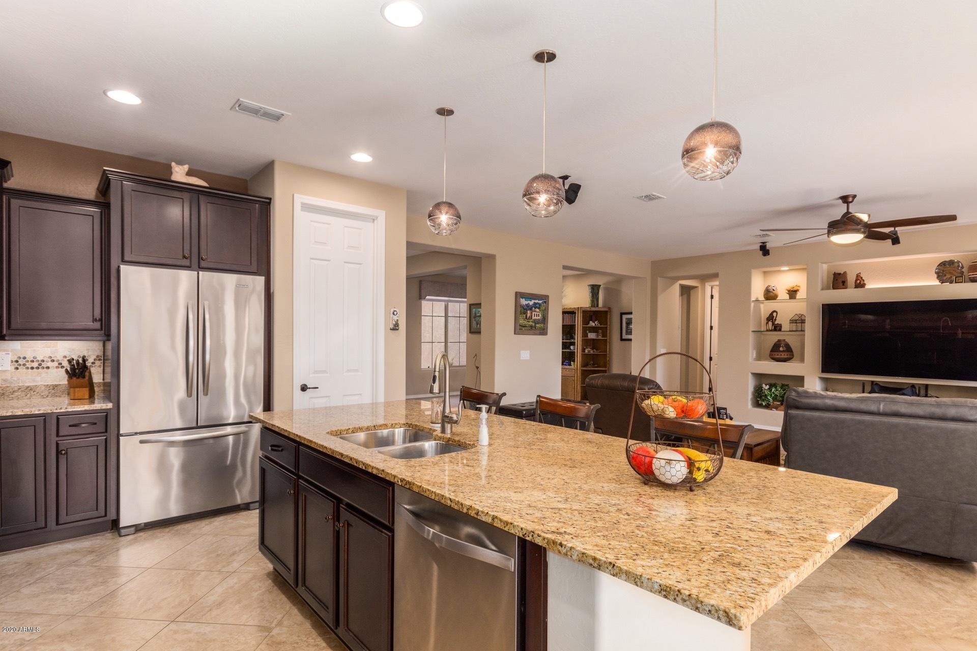 2603 West Royer Road Phoenix, AZ 85085 - Photo 8 of 27 Kitchen II