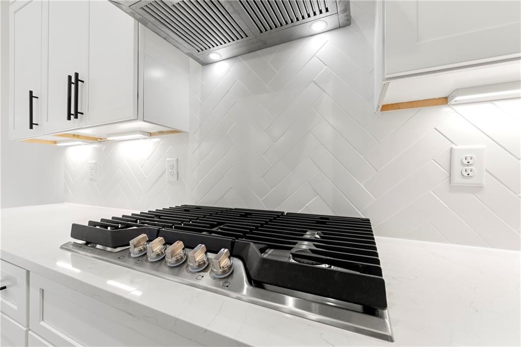 5676 Meadow View Drive Jefferson, GA 30549 - Photo 14 of 43