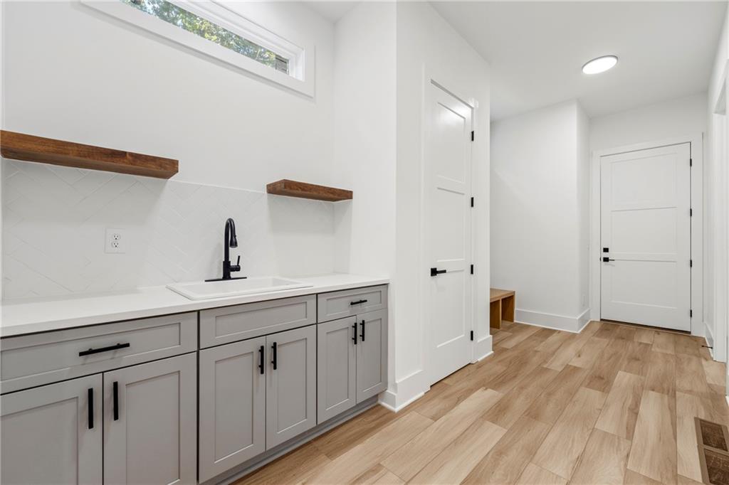 5676 Meadow View Drive Jefferson, GA 30549 - Photo 19 of 43