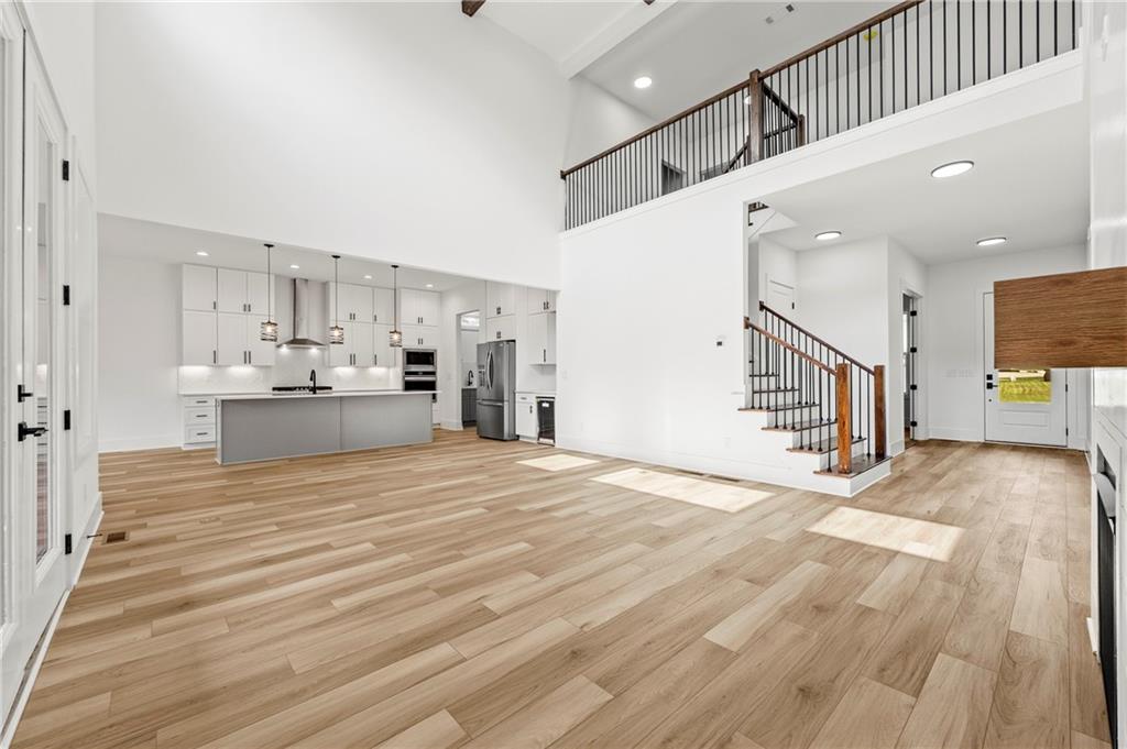 5676 Meadow View Drive Jefferson, GA 30549 - Photo 7 of 43