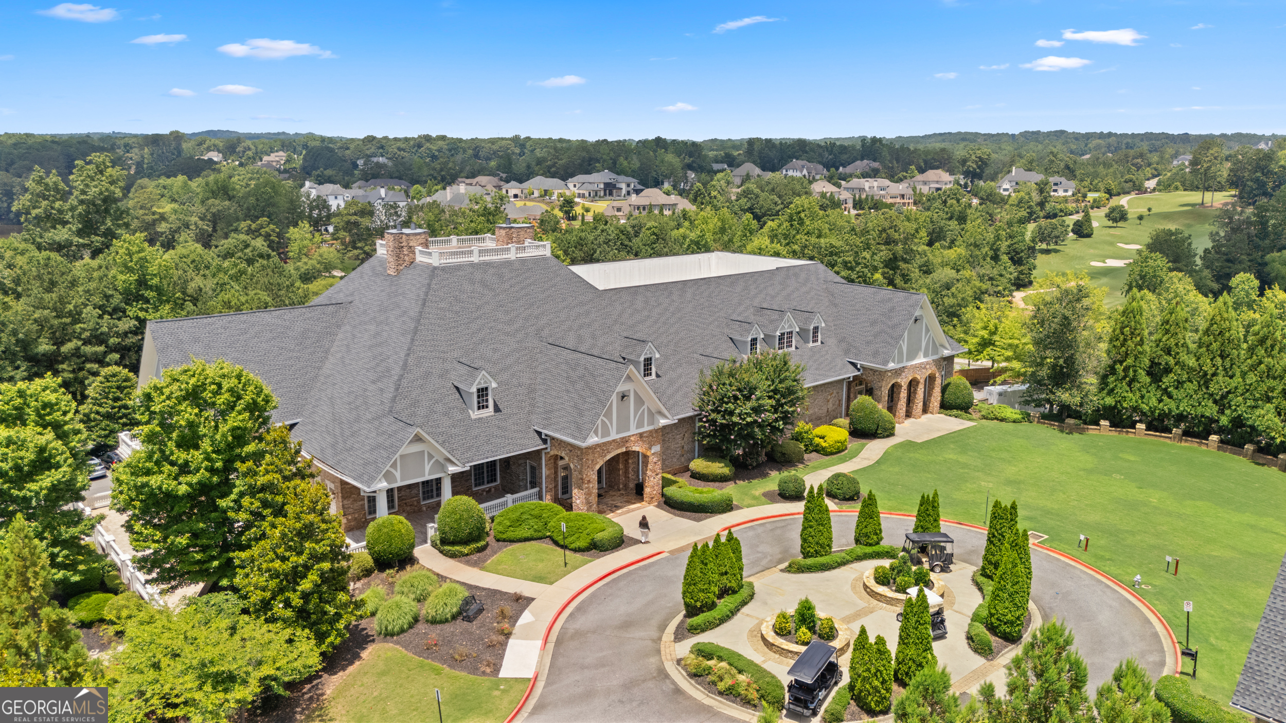 2045 Kent Court Milton, GA 30004 - Photo 101 of 104 an aerial view of a house with a garden