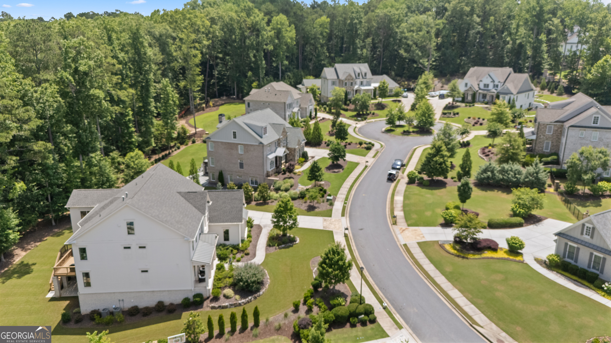 2045 Kent Court Milton, GA 30004 - Photo 9 of 104